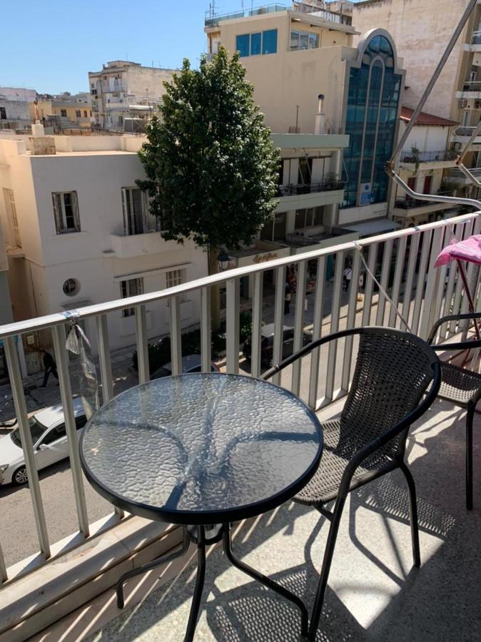 Appartment Near Center Corinth Экстерьер фото
